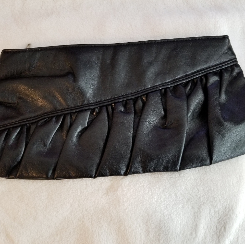 Black Lulu handbag